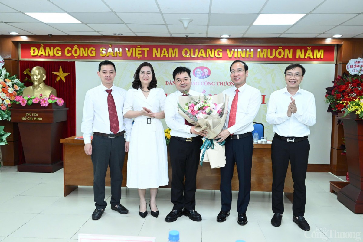 Đại hội Đảng bộ Báo Công Thương nhiệm kỳ 2025 - 2030 Đại hội Đảng bộ Báo Công Thương nhiệm kỳ 2025 - 2030