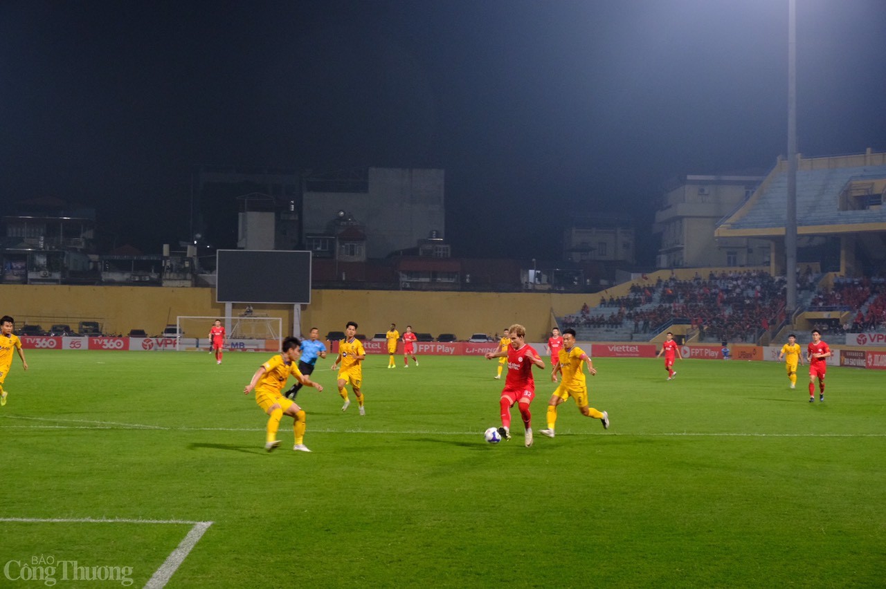 Thể Công Viettel đá ép sân trước trận gặp Sông Lam Nghệ An.