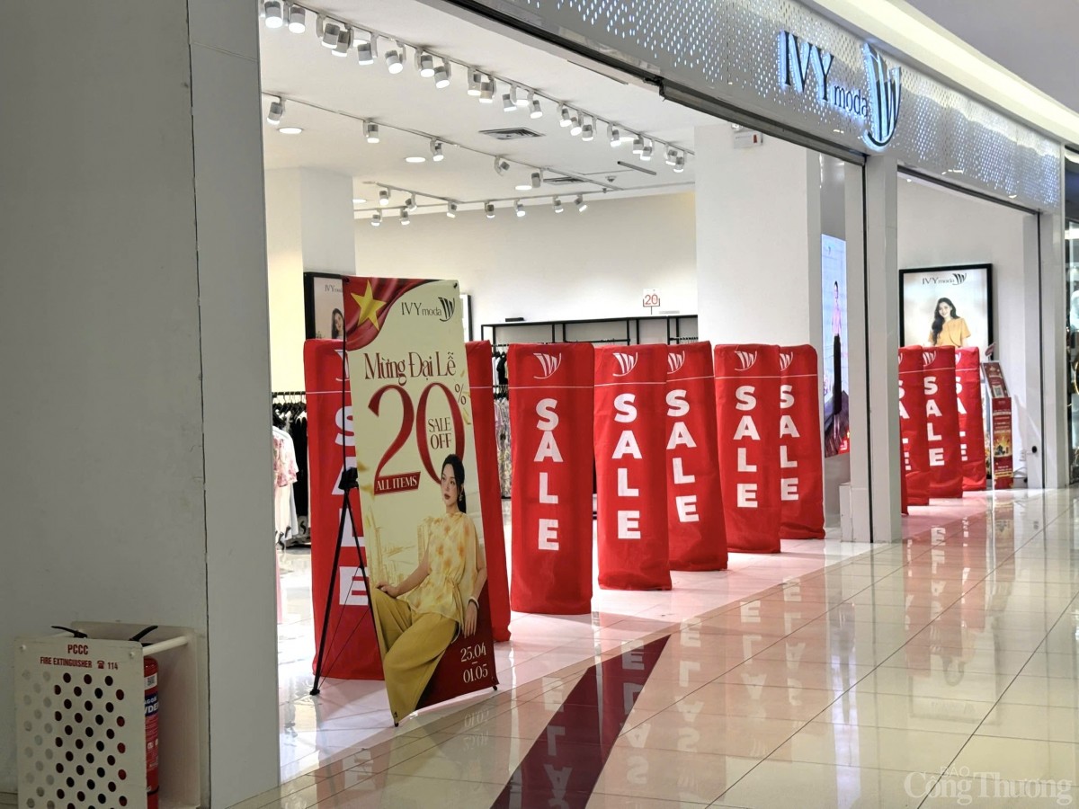 'Thủ phủ' thời trang Hà Nội bùng nổ ưu đãi dịp 30/4