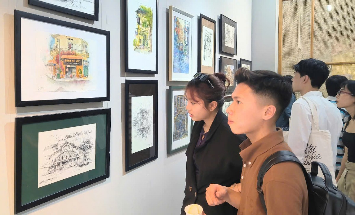 Sinh viên Mỹ thuật “vẽ” tình yêu với thủ đô Hà Nội
