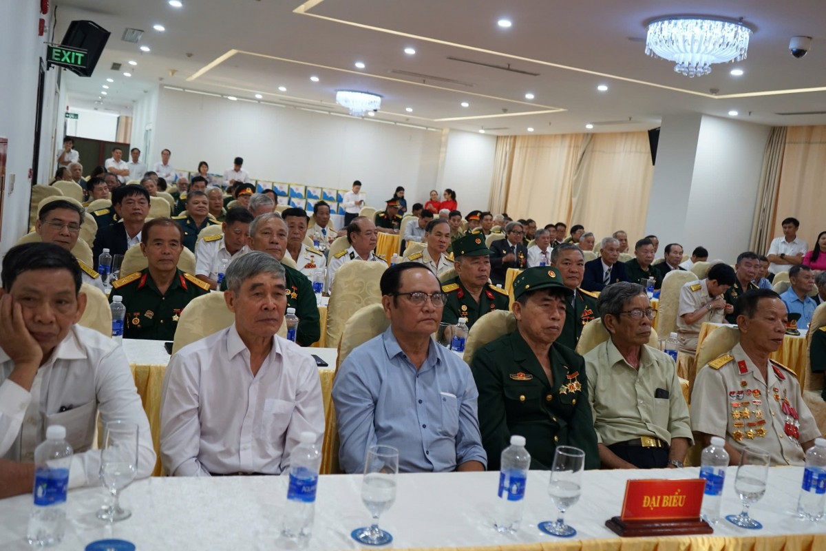 Các nhân chứng lịch sử