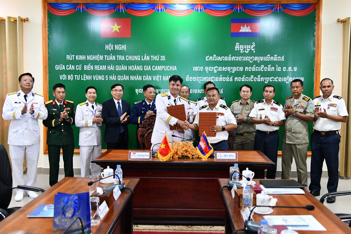 Hải quân Việt Nam – Campuchia rút kinh nghiệm tuần tra