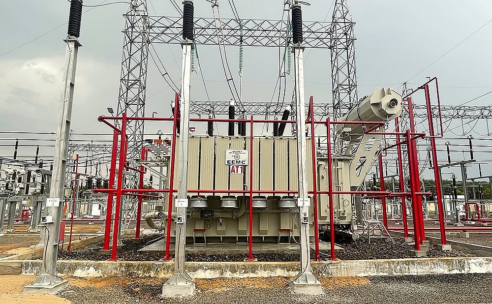 EVNNPT đóng điện nhiều công trình chào mừng Đại hội Đảng bộ và ngày thống nhất đất nước EVNNPT đóng điện nhiều công trình chào mừng Đại hội Đảng bộ và ngày thống nhất đất nước