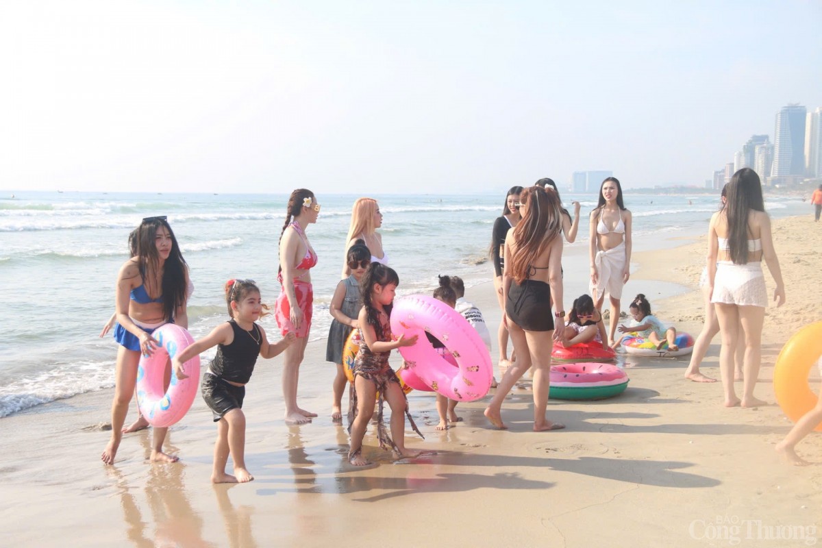 Đà Nẵng khởi động mùa du lịch biển mới chuỗi các hoạt động hấp dẫn Đà Nẵng khởi động mùa du lịch biển mới chuỗi các hoạt động hấp dẫn