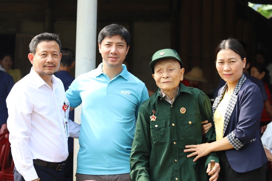 Agribank trao tặng 37 căn "nhà hy vọng" tại Hà Tĩnh