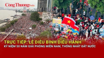 [TRỰC TIẾP] Toàn cảnh đại lễ 30/4: Pháo hoa rực sáng bến Bạch Đằng