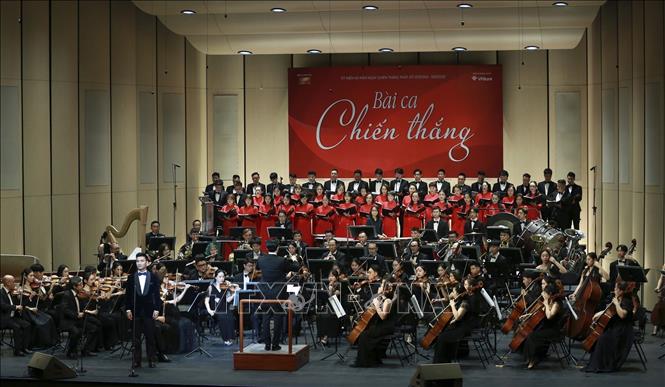 Chương trình nghệ thuật 'Bài ca chiến thắng': Bản hùng ca về lòng yêu nước- Ảnh 2. Chương trình nghệ thuật 'Bài ca chiến thắng': Bản hùng ca về lòng yêu nước- Ảnh 2.
