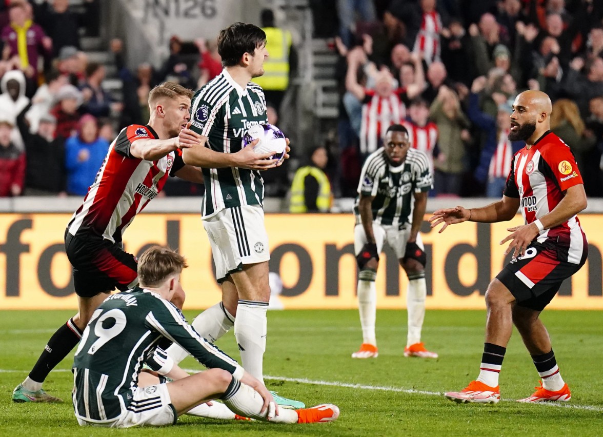 Lịch thi đấu bóng đá ngày 4/5: Brentford đấu với MU Lịch thi đấu bóng đá ngày 4/5: Brentford đấu với MU