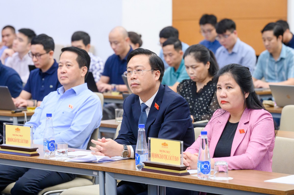 Họp báo về dự kiến chương trình kỳ họp thứ 9, Quốc hội khóa XV Họp báo về dự kiến chương trình kỳ họp thứ 9, Quốc hội khóa XV