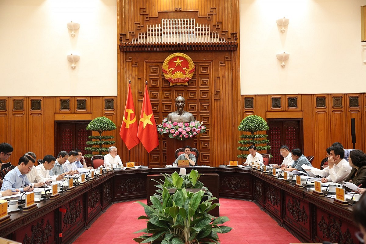 Thủ tướng yêu cầu Bộ Công Thương sớm trình nội dung về chương trình kích cầu nội địa Thủ tướng yêu cầu Bộ Công Thương sớm trình nội dung về chương trình kích cầu nội địa