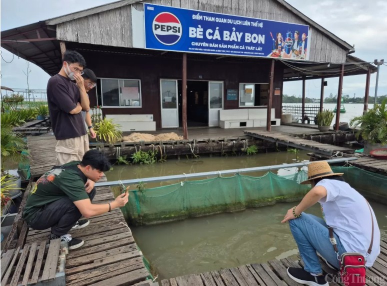 Du lịch Cần Thơ thu về gần 400 tỷ đồng dịp lễ