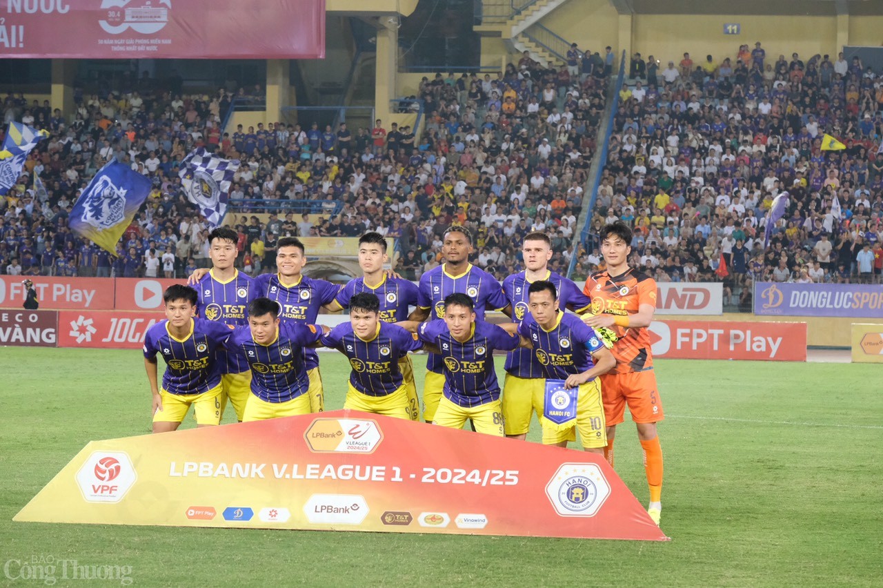 V.League vòng 21: Hà Nội FC quyết chiến đương kim vô địch