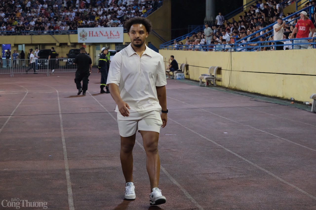 V.League vòng 21: Hà Nội FC quyết chiến đương kim vô địch