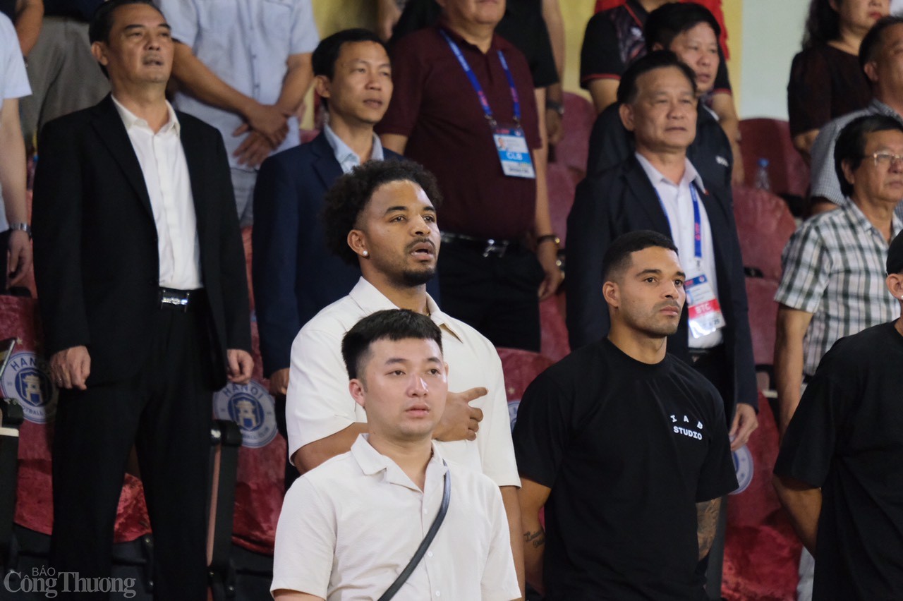 V.League vòng 21: Hà Nội FC quyết chiến đương kim vô địch