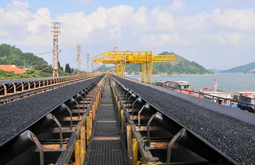 4 tháng 2025, than cấp cho sản xuất điện đạt 15,1 triệu tấn 4 tháng 2025, than cấp cho sản xuất điện đạt 15,1 triệu tấn