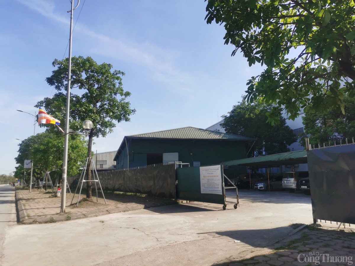 Hà Nội: Quy hoạch đất cây xanh nhưng biến thành nhà xưởng