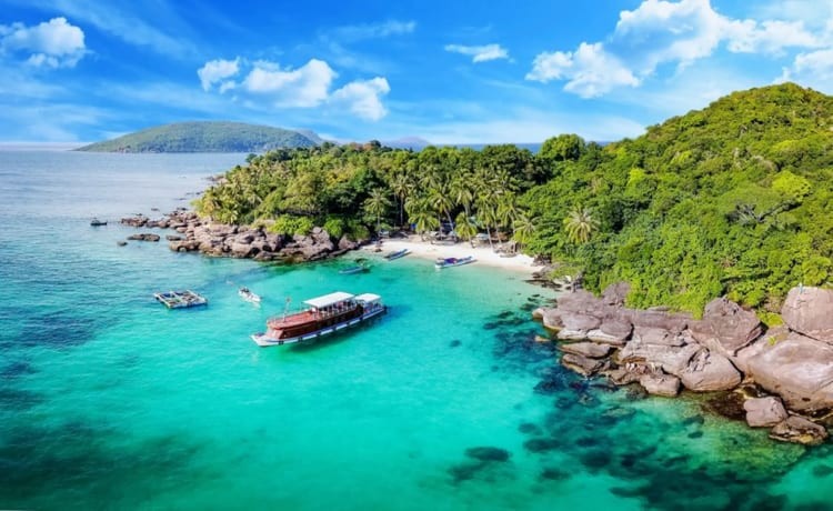 Tỉnh Kiên Giang là một trong những điểm đến du lịch thân thiện nhất thế giới. Ảnh minh họa  Tỉnh Kiên Giang là một trong những điểm đến du lịch thân thiện nhất thế giới. Ảnh minh họa