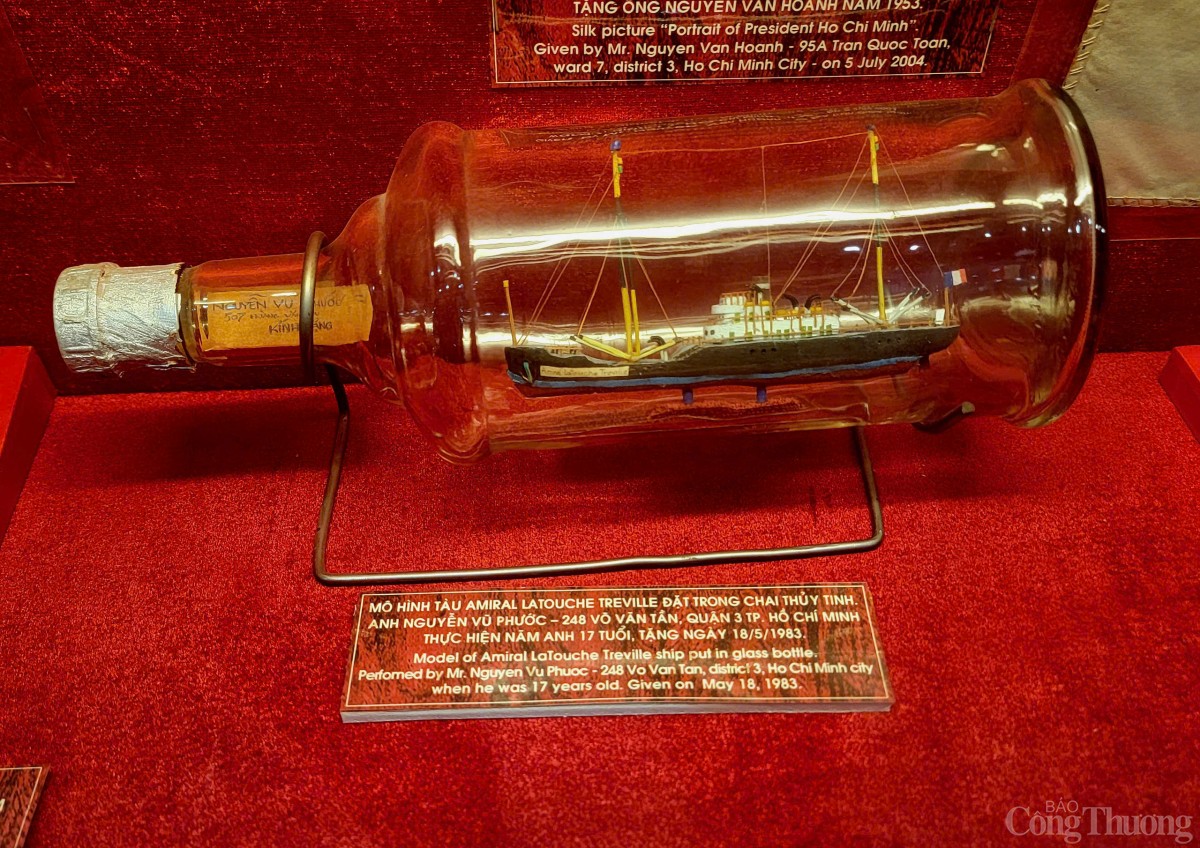 Khám phá không gian lịch sử về Chủ tịch Hồ Chí Minh Khám phá không gian lịch sử về Chủ tịch Hồ Chí Minh