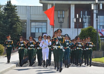 Chùm ảnh: Đoàn Quân đội nhân dân Việt Nam chuẩn bị cho buổi tổng duyệt tại Quảng trường Đỏ