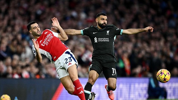 Lịch thi đấu Ngoại hạng Anh vòng 36: Liverpool đấu với Arsenal Lịch thi đấu Ngoại hạng Anh vòng 36: Liverpool đấu với Arsenal