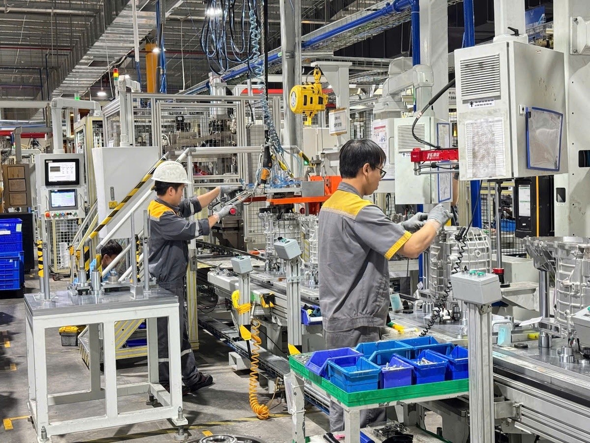 Gỡ rào cản thủ tục, mở đường tăng trưởng