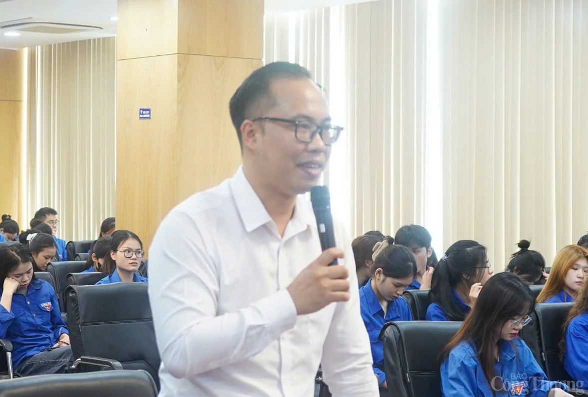 Anh Bùi Duy Linh - Phó Trưởng phòng Năng lượng tái tạo, NSMO Anh Bùi Duy Linh - Phó Trưởng phòng Năng lượng tái tạo, NSMO