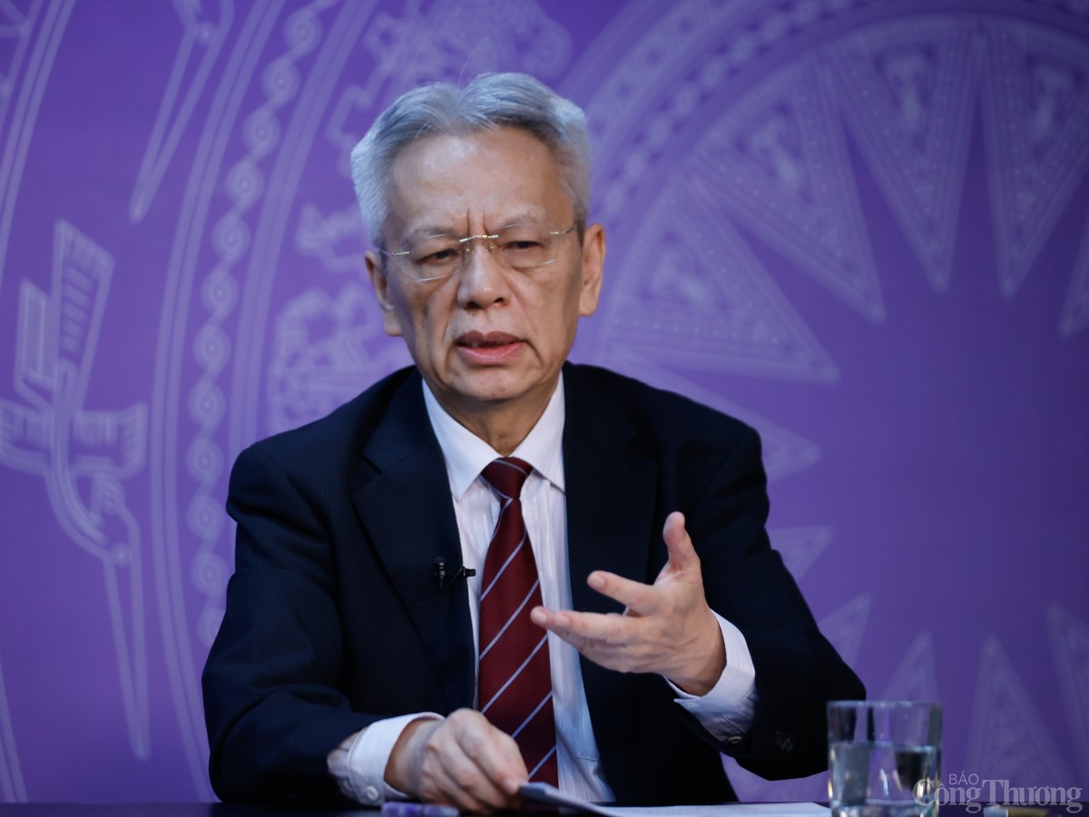 TS. Nguyễn Sĩ Dũng - Nguyên Phó Chủ nhiệm Văn phòng Quốc hội TS. Nguyễn Sĩ Dũng - Nguyên Phó Chủ nhiệm Văn phòng Quốc hội