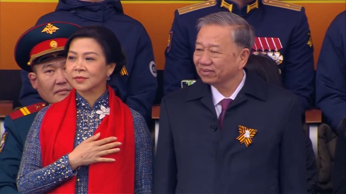 68 bộ đội cụ Hồ sải bước trên quảng trường Đỏ, nơi 68 bộ đội cụ Hồ sải bước trên quảng trường Đỏ, nơi