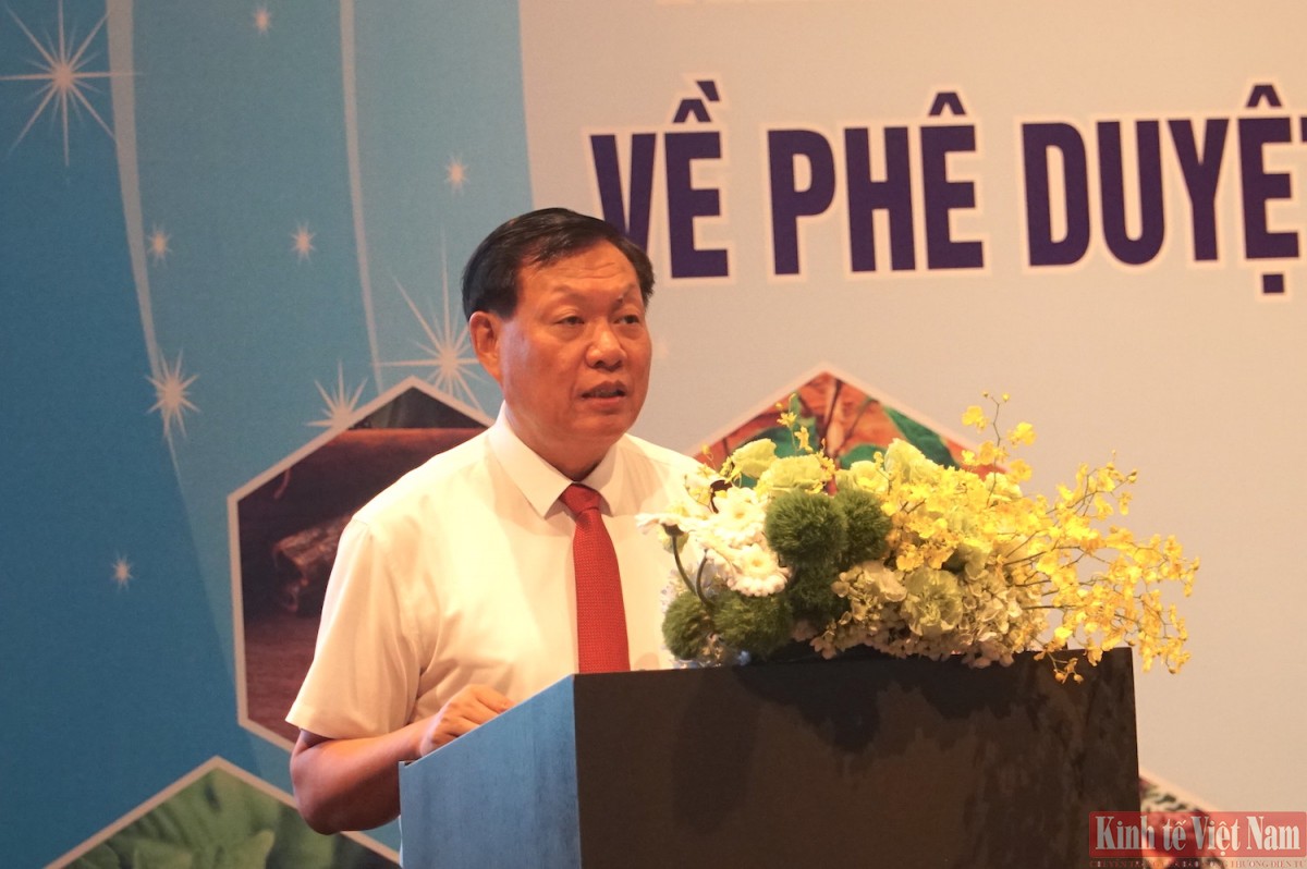 Thứ trưởng Bộ Y tế Đỗ Xuân Tuyên