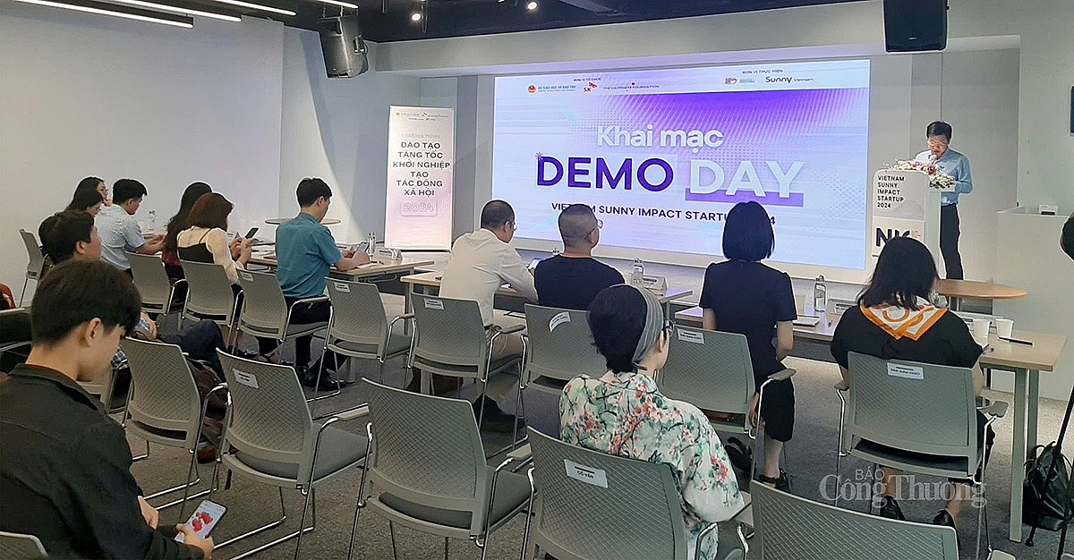 Ngày 10/5, Viện Nghiên cứu Đổi mới và Phát triển (IID) tổ chức Tổng kết Dự án Tăng tốc khởi nghiệp tạo tác động xã hội (VSIS 2024). Ngày 10/5, Viện Nghiên cứu Đổi mới và Phát triển (IID) tổ chức Tổng kết Dự án Tăng tốc khởi nghiệp tạo tác động xã hội (VSIS 2024).