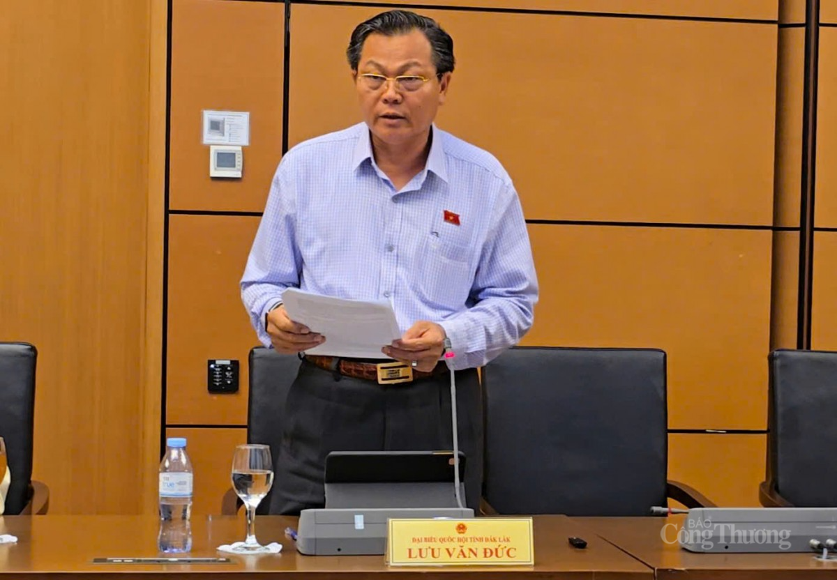 Đại biểu Quốc hội Lưu Văn Đức (Đoàn Đắk Lắk) Đại biểu Quốc hội Lưu Văn Đức (Đoàn Đắk Lắk)