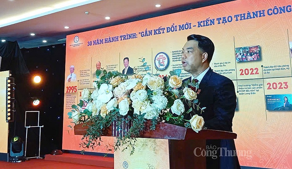 HANOISME đón nhận Huân chương Lao động hạng Nhất