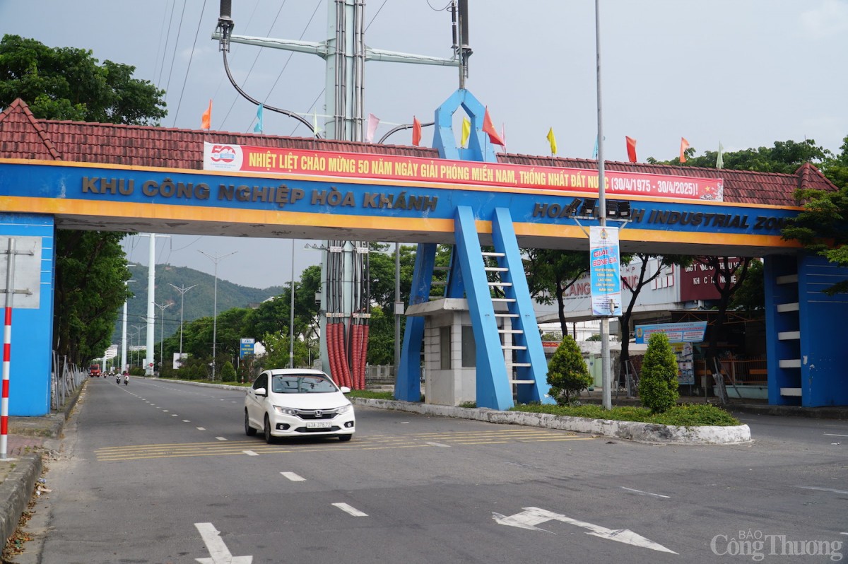 Tháo gỡ rào cản để phát triển khu công nghiệp xanh