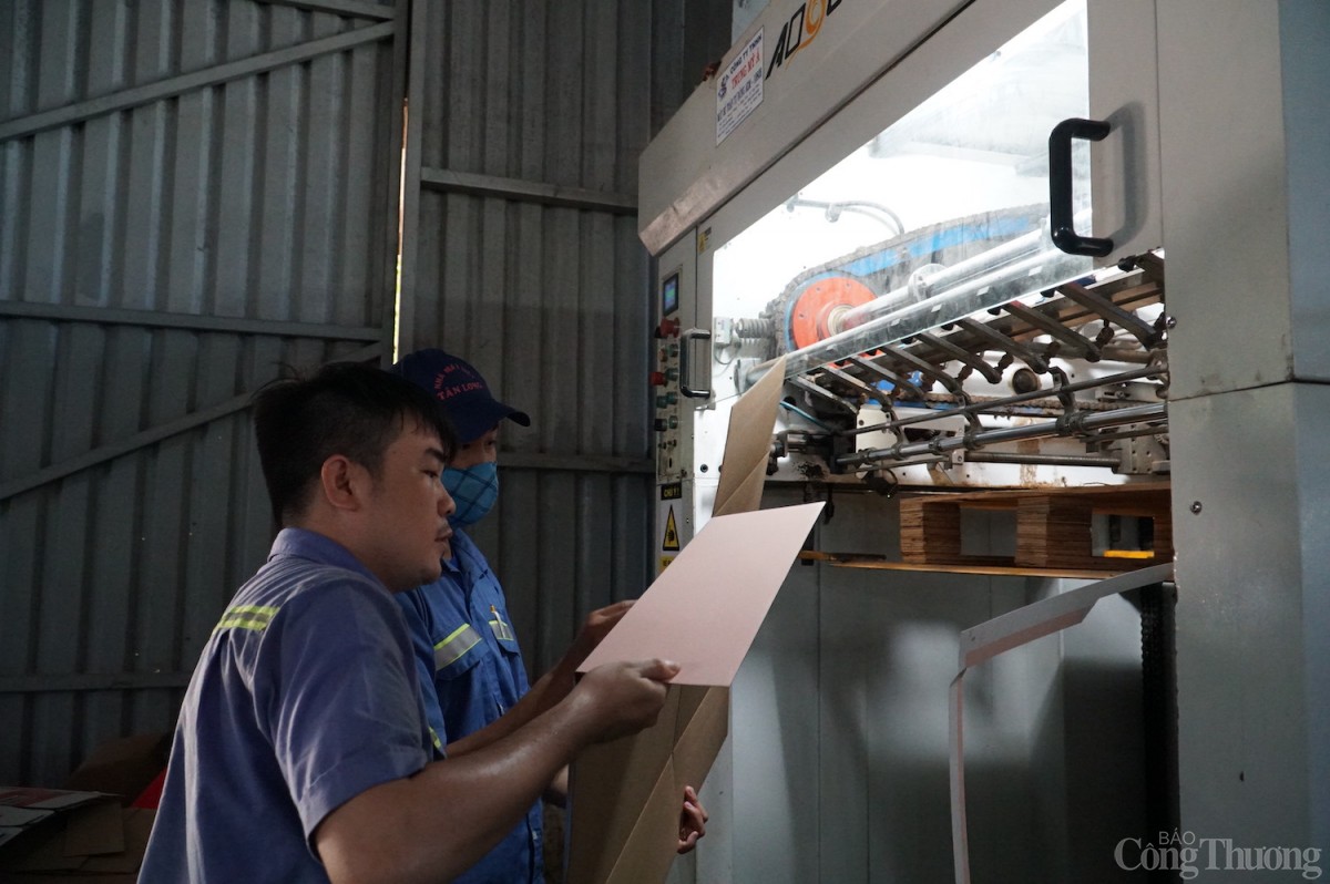 Tháo gỡ rào cản để phát triển khu công nghiệp xanh