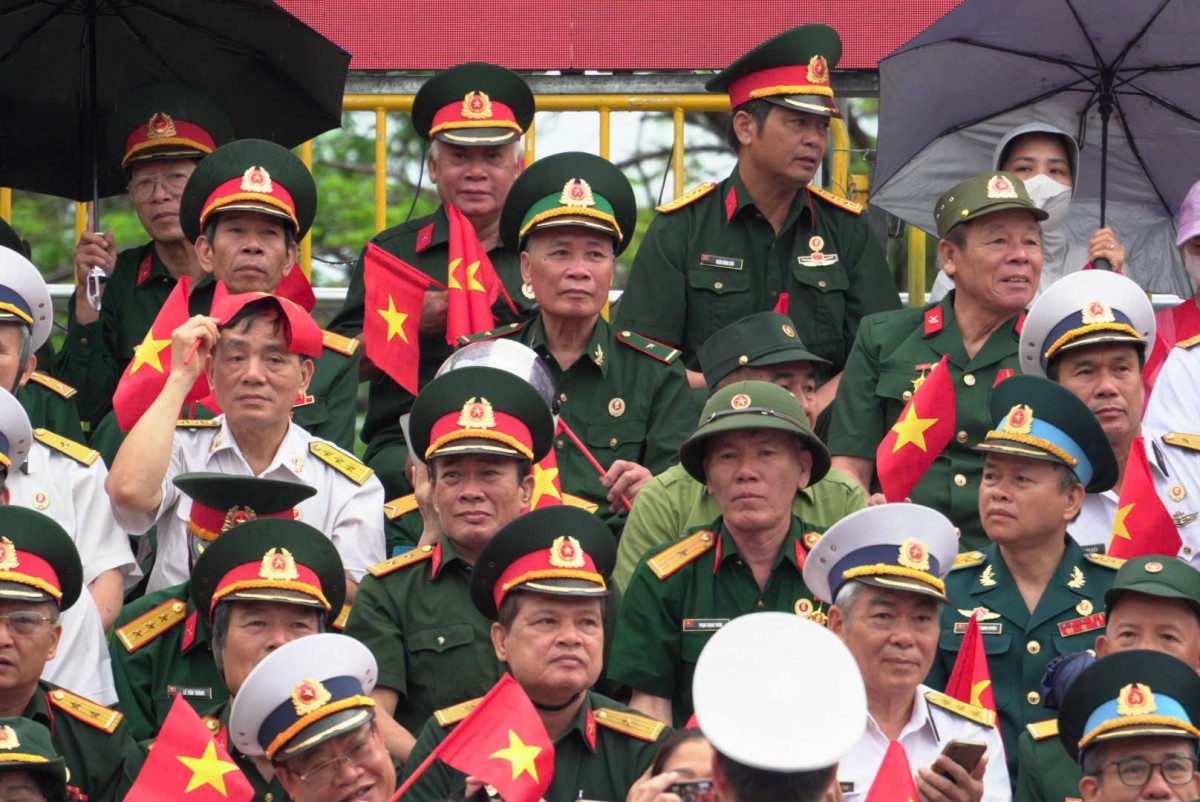 Toàn cảnh lễ diễuhành kỷ niệm 70 năm ngàyGiảiphóng Hải Phòng