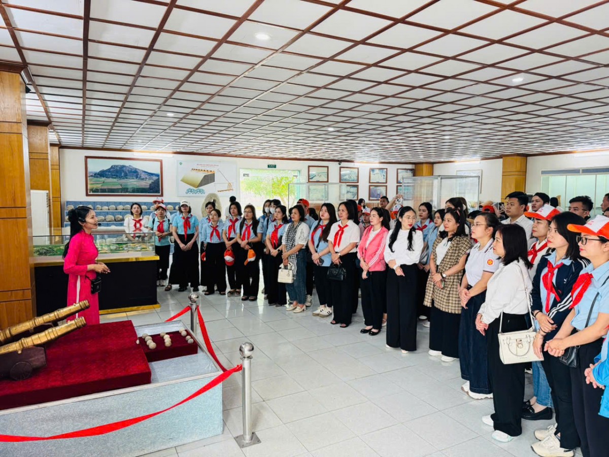 di sản thế giới thành nhà hồ