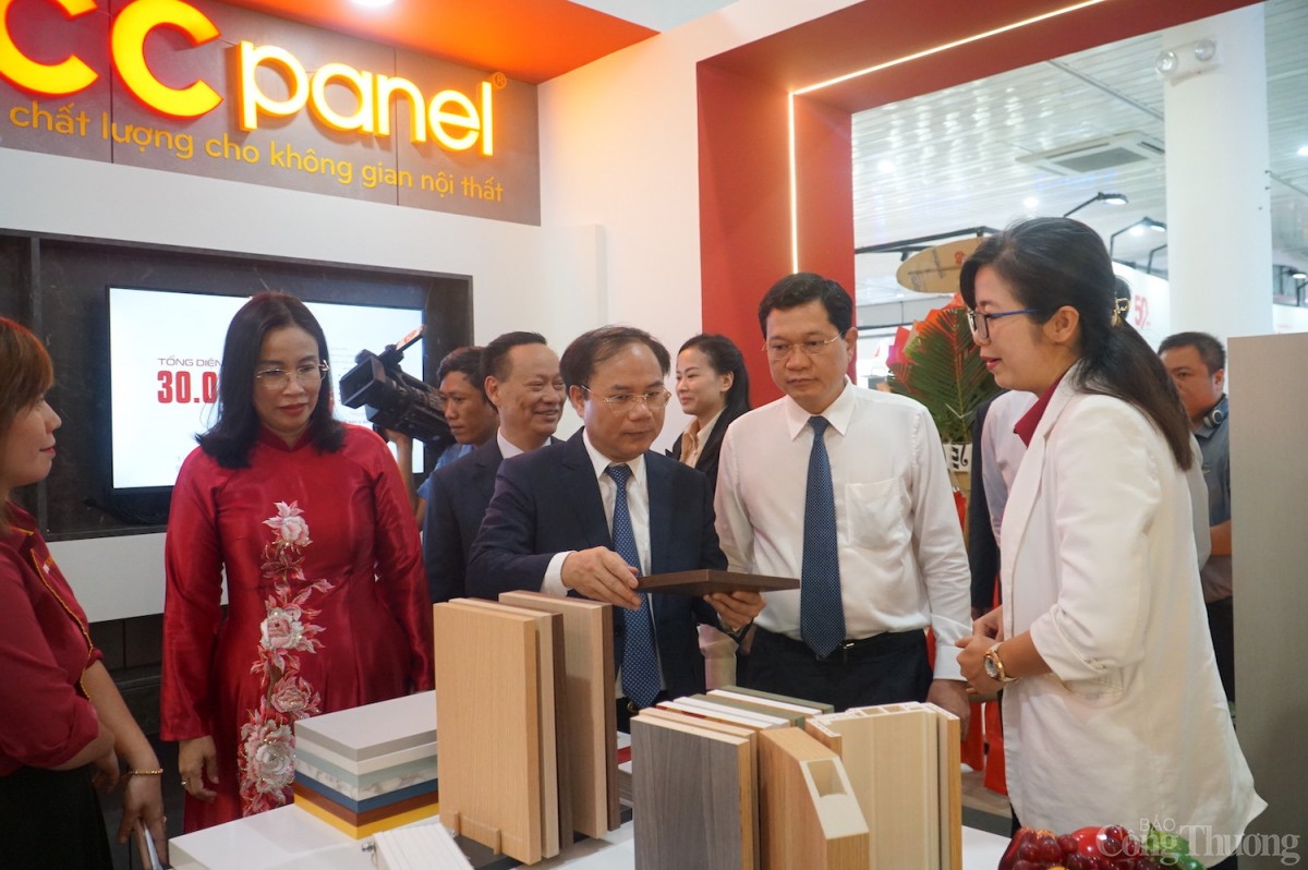 Triển lãm Vietbuild Đà Nẵng 2025 giới thiệu các sản phẩm mới, công nghệ mới, công nghệ xanh trong lĩnh vực xây dựng, vật liệu xây dựng