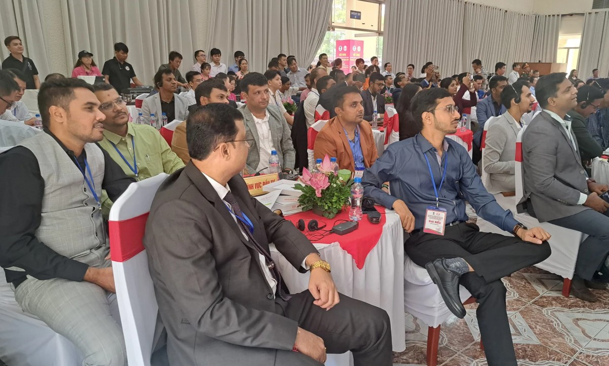 Doanh nghiệp Ấn Độ tìm hiểu môi trường đầu tư tại tỉnh Đồng Tháp. Ảnh Hữu Tuấn