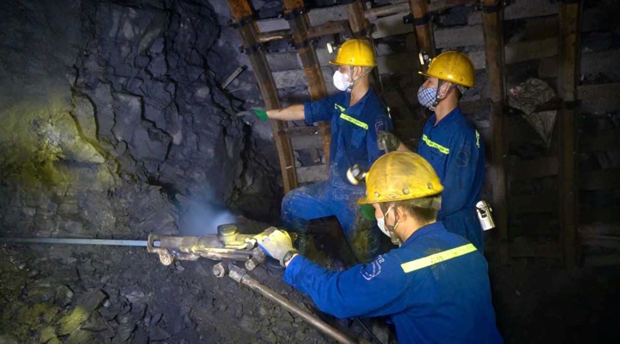 KHai thác than- TKV