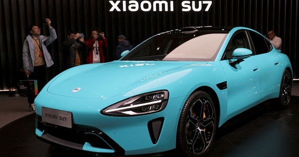 Mẫu xe đầu tiên của hãng công nghệ Trung Quốc đang gặp nhiều chỉ trích. Ảnh: CNN Mẫu xe đầu tiên của hãng công nghệ Trung Quốc đang gặp nhiều chỉ trích. Ảnh: CNN