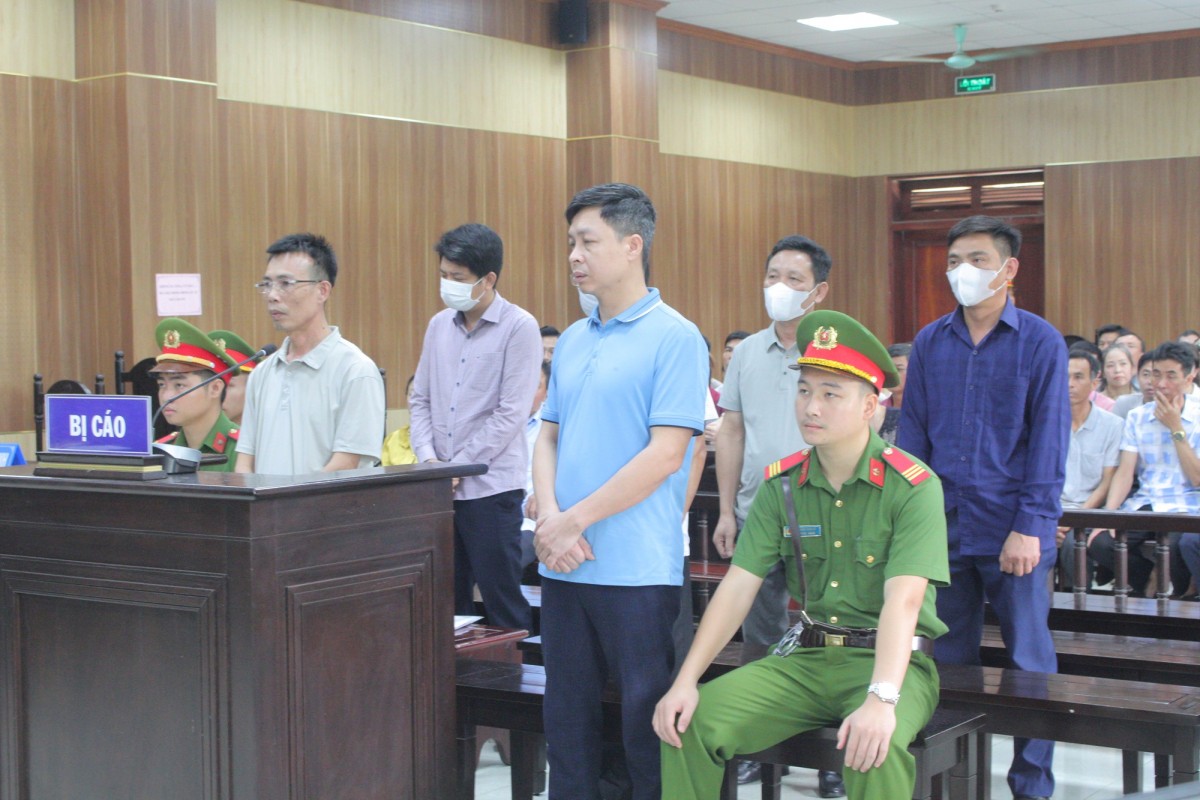 xét xử chủ tịch huyện quảng xương