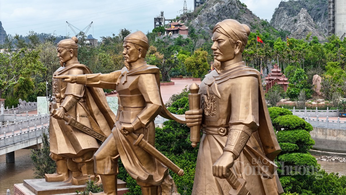 Bạch Đằng Giang tái hiện 3 trận thủy chiến lừng danh