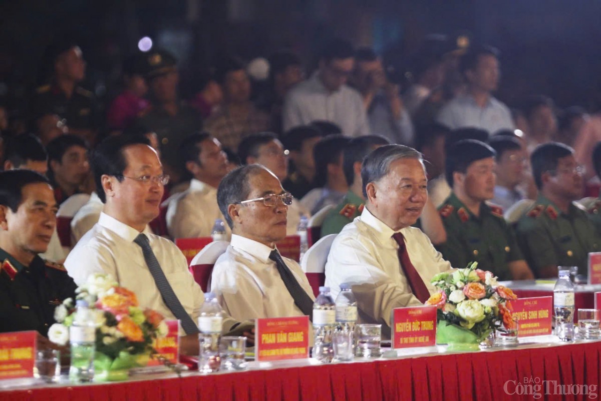 Tổng Bí thư Tô Lâm dự khai mạc Lễ hội Làng Sen năm 2025 tại Nghệ An