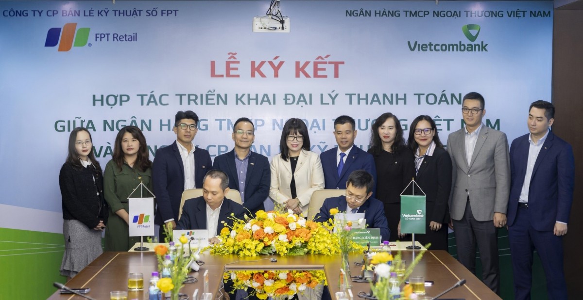 FPT Retail hợp tác cùng Vietcombank triển khai mô hình đại lý thanh toán FPT Retail hợp tác cùng Vietcombank triển khai mô hình đại lý thanh toán