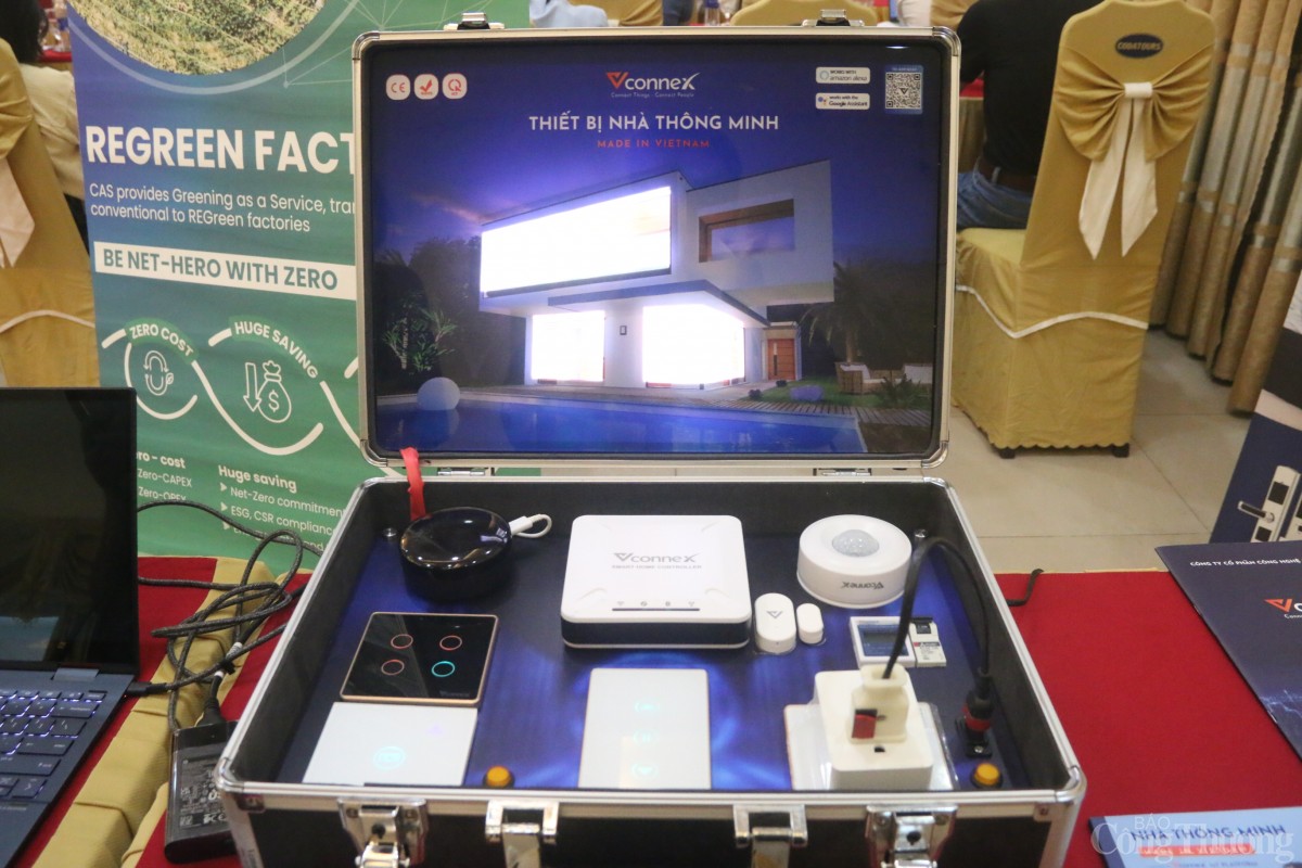 Một số sản phẩm hỗ trợ giảm thải khí nhà kính được trưng bày tại hội thảo Một số sản phẩm hỗ trợ giảm thải khí nhà kính được trưng bày tại hội thảo