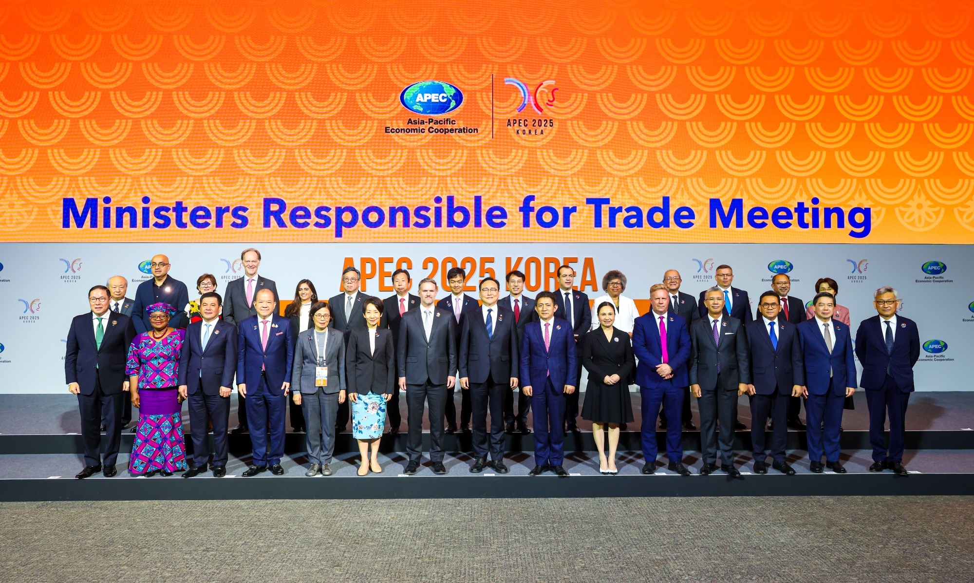 Các Bộ trưởng thông qua Tuyên bố chung về thương mại APEC2025 Các Bộ trưởng thông qua Tuyên bố chung về thương mại APEC2025