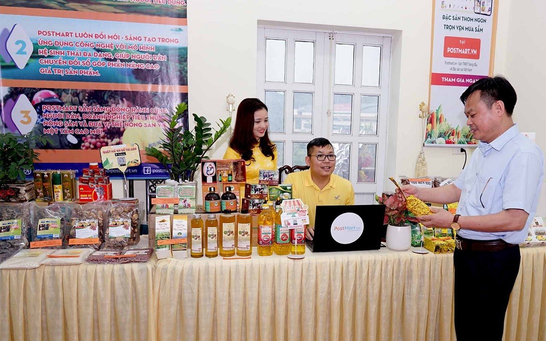 Bước tiến mạnh trong chuyển đổi số ngành Công Thương Yên Bái Bước tiến mạnh trong chuyển đổi số ngành Công Thương Yên Bái