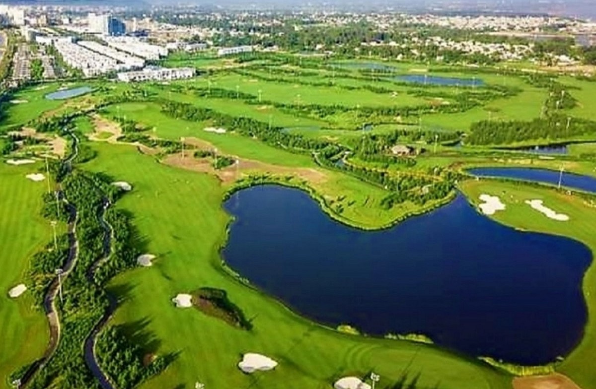 Phê duyệt dự án sân golf, nghỉ dưỡng hơn 1,5 tỉ USD do Tập đoàn Trump đề xuất ở Hưng Yên Phê duyệt dự án sân golf, nghỉ dưỡng hơn 1,5 tỉ USD do Tập đoàn Trump đề xuất ở Hưng Yên