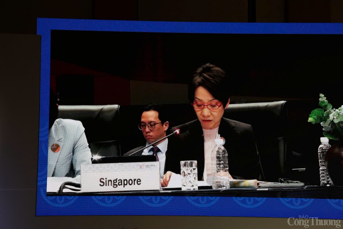 Chùm ảnh: Các hoạt động của Bộ trưởng Nguyễn Hồng Diên tại Hội nghị Bộ trưởng Thương mại APEC 2025