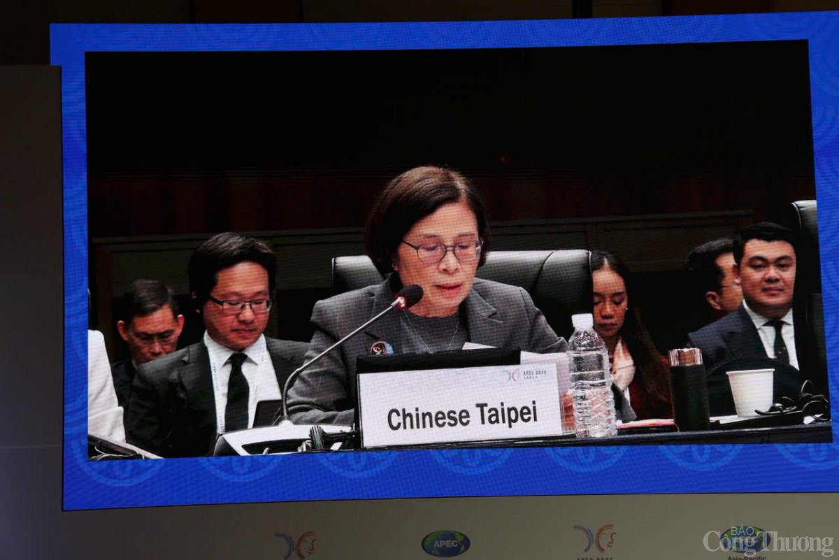 Chùm ảnh: Các hoạt động của Bộ trưởng Nguyễn Hồng Diên tại Hội nghị Bộ trưởng Thương mại APEC 2025